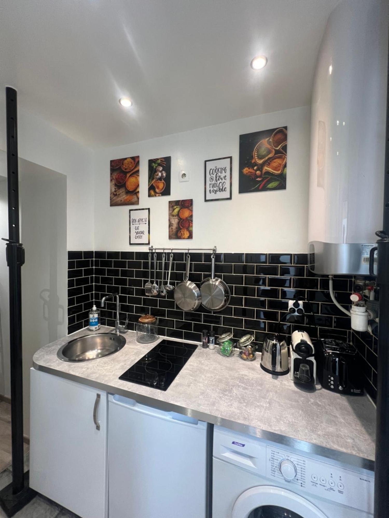 Home Sweet Home Batignolles 1 Bedroom - N37 파리 외부 사진